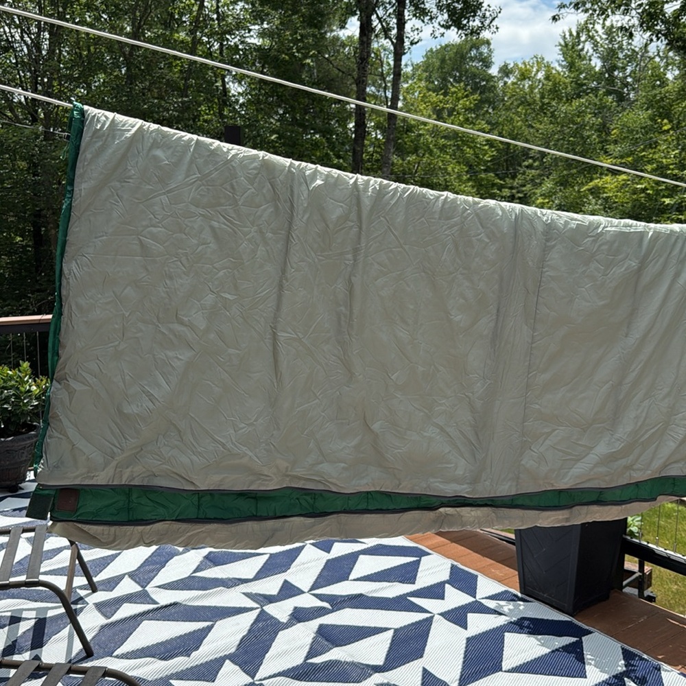 EMS Sleeping Bag EUC - Picture 9 of 17